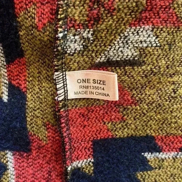 JANICE | Bohemian  over the head shawl wrap - Picture 8 of 9